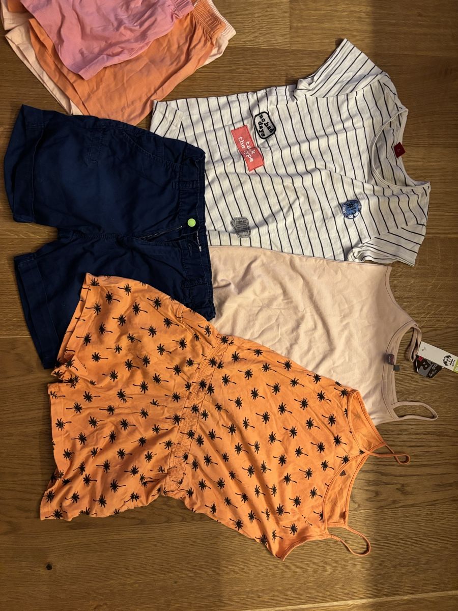 Lotti & Set di vestiti: Mädchen Sommer Kleiderpaket Grösse 146-158 – Usato da Würenlos venduto da Ashley24 2