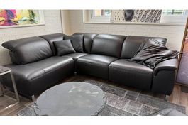 Ecksofa Empire in Leder Ausstellungsmodell