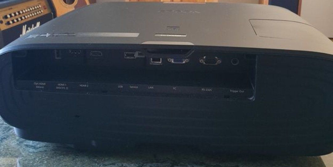 Epson Proiettori: Epson Beamer EH-TW9300 – Usato da Seengen venduto da Fb0 1