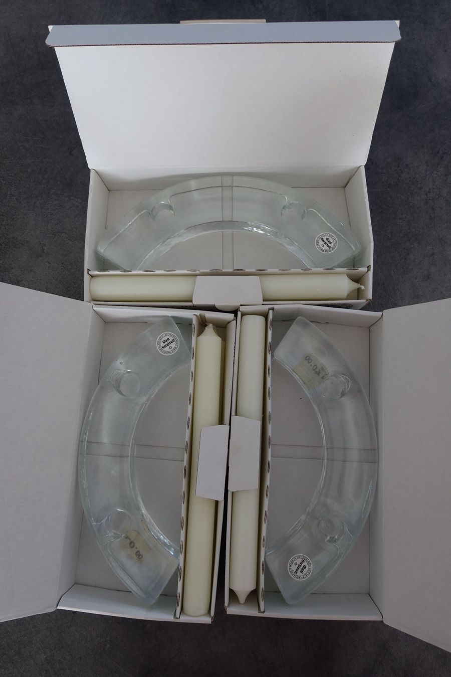 Glasi Hergiswil Portacandele: Glasi Kerzenhalter "ARCO", 3 Segmente mit je 2 Kerzen - NEU – Nuovo e nell'imballaggio originale da Zürich venduto da Piki7