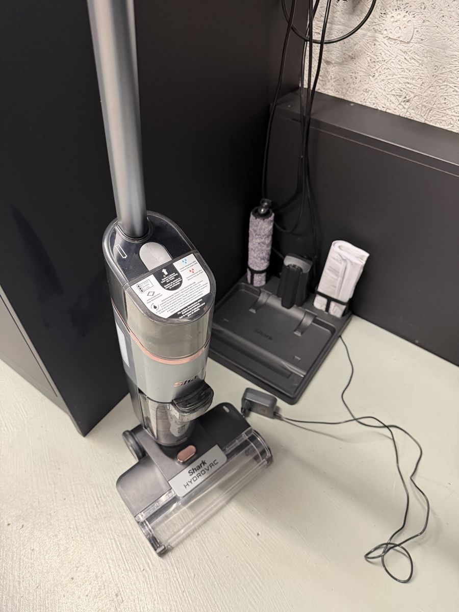 Aspirapolveri & Accessori: Shark Hydrovac Bodenreiniger, gebraucht – Usato da Zürich venduto da pat_9zks