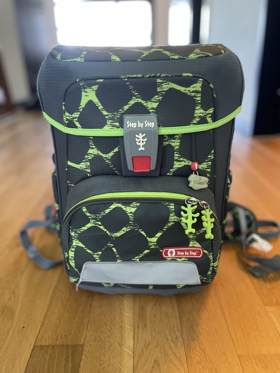 Step by Step Kindertaschen: STEP by STEP Schulrucksack / backpack – Neu (gemäss Beschreibung) aus Zürich von mikosbartlomiej