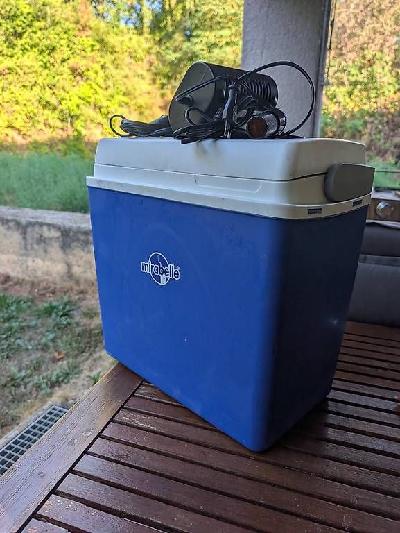 Frigoriferi & Refrigeratori: Kühlbox Thermobox elektrisch – Usato da Allschwil venduto da mangojuice