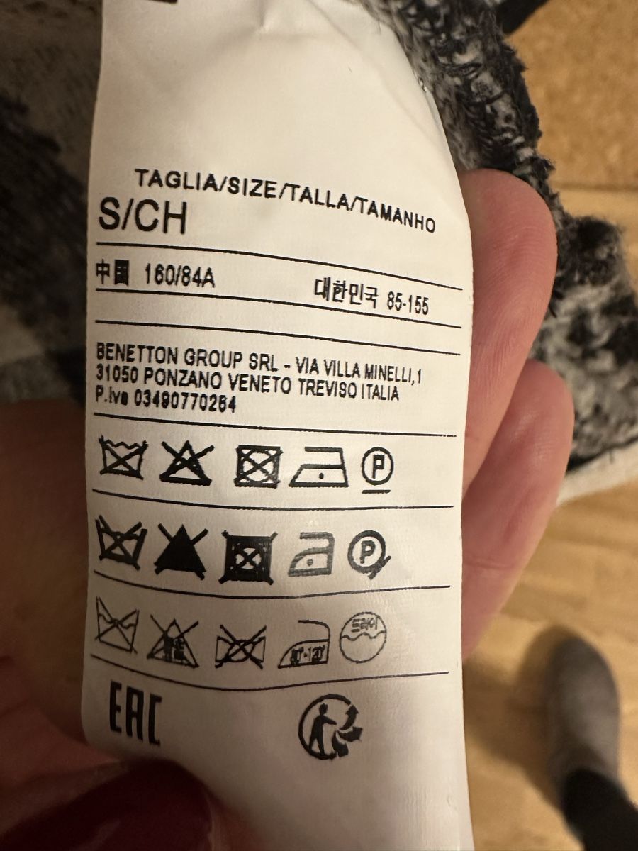Benetton Giacche: Oversized Jacke, shacket, Benetton, size S (36-40) – Usato da Pfaffhausen venduto da Geraldine12 3