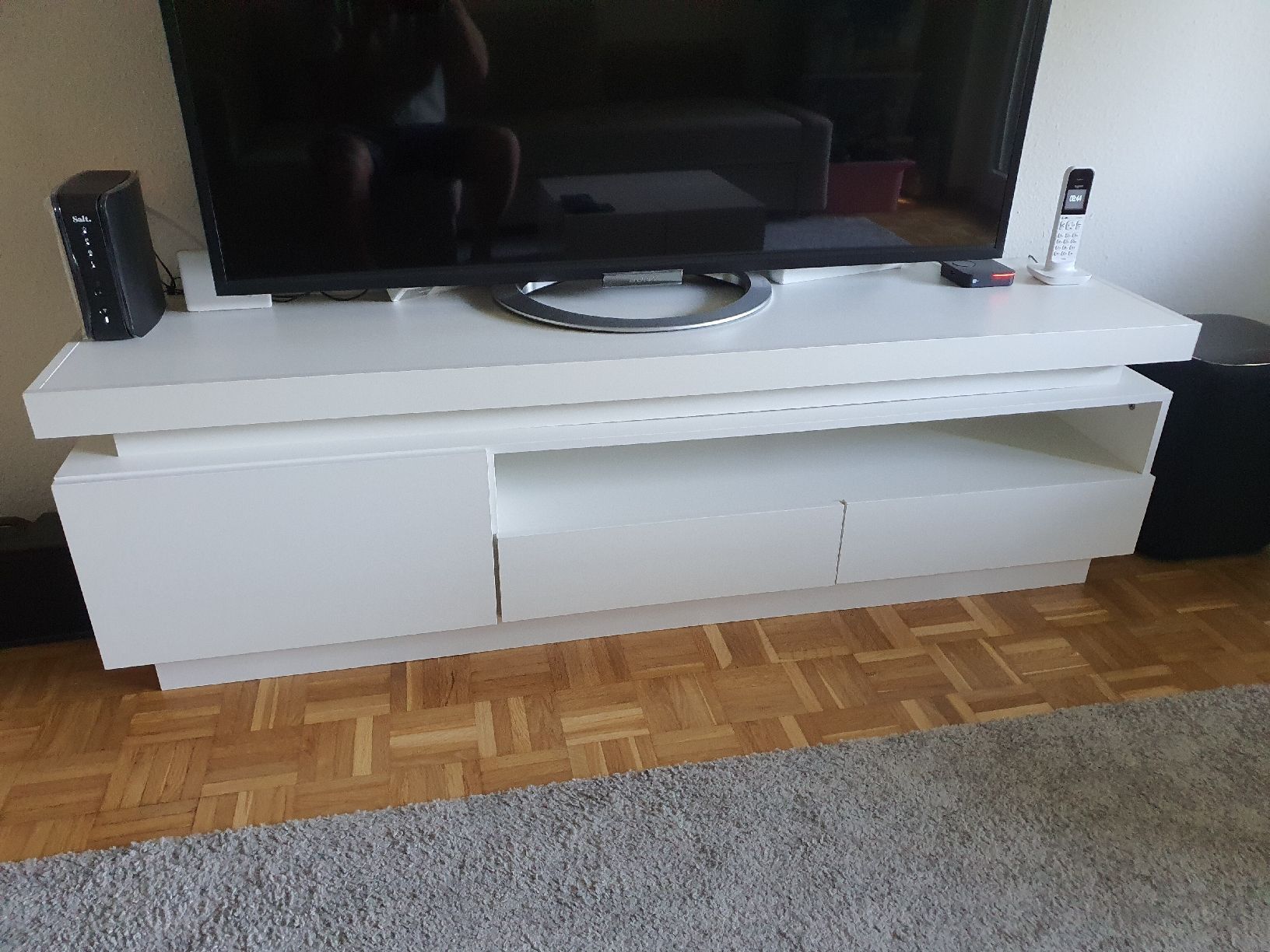 Mobili TV: Fernsehschrank weiss gebraucht – Usato da Wolfhausen venduto da str_92ww