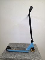 Monopattino Freestyle Blu Usato, Perfetto per l'Estate!