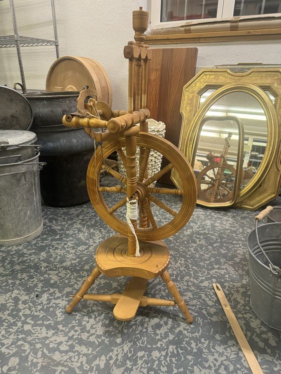 antikes-spinnrad-aus-holz-vintage-deko-nostalgie-gebraucht-in