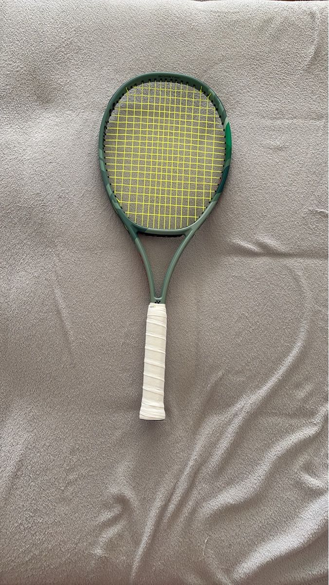 Yonex Schläger: Yonex Percept 100 - 300g - Griff 4 – Neu (gemäss Beschreibung) aus Dierikon von rez_57yv