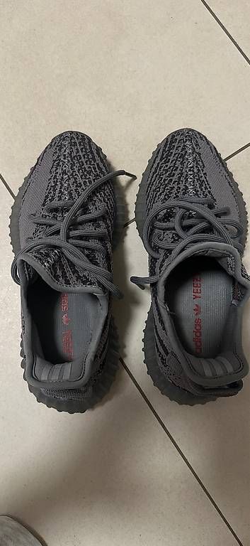 Scarpe da uomo: Yeezy 350 V2 36 2/3 – Usato da Thalwil venduto da giulia123_ 2