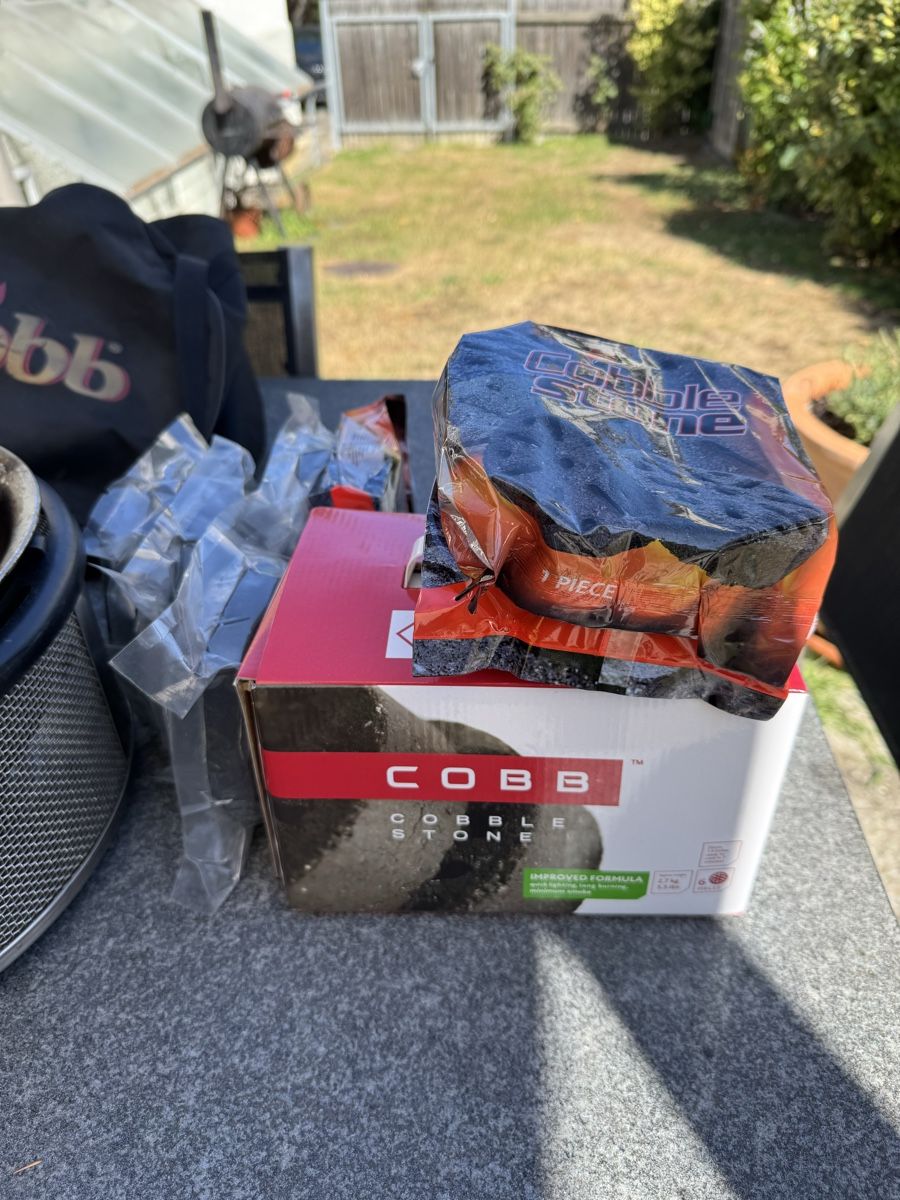 Griglie: Cobb Grill – Usato da Muttenz venduto da budoka66 2