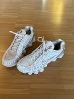 Nike Shox Sportschuhe 