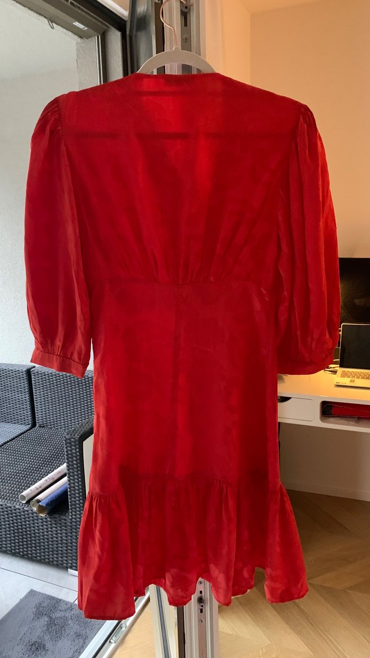Sandro Vestiti: SANDRO red silk dress XS/34 – Nuovo (secondo la descrizione) da Zürich venduto da Angela_Fashion_Lover 6