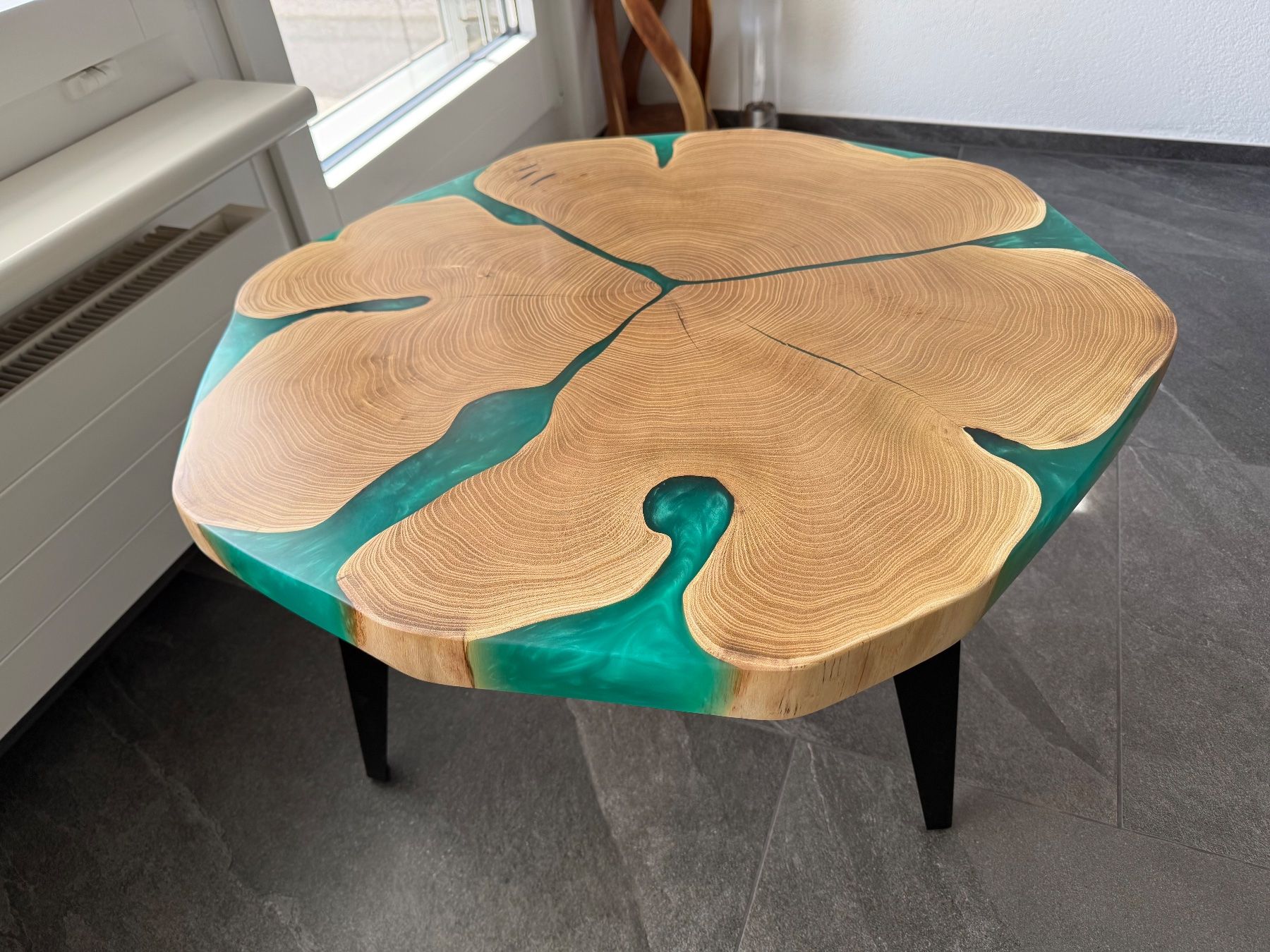 Tavoli: Epoxydharz Couchtisch – Nuovo e nell'imballaggio originale da amriswil venduto da danihgt