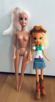 Eine Barbie & eine my little Pony Pferdebarbie