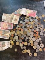 Schöne gemischte Sammlung mit über 100 Münzen und mehreNoten