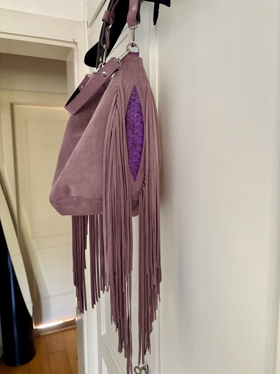 Taschen für Damen: INTI Tasche Wildleder Fransen Lila – Neu (gemäss Beschreibung) aus Zürich von iphigenie666 1