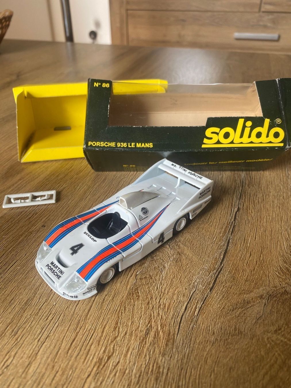 Porsche Modellini d'auto: 1/43e modèle réduit Porsche 936 de 1977 – Usato da Châtelaine venduto da yves017