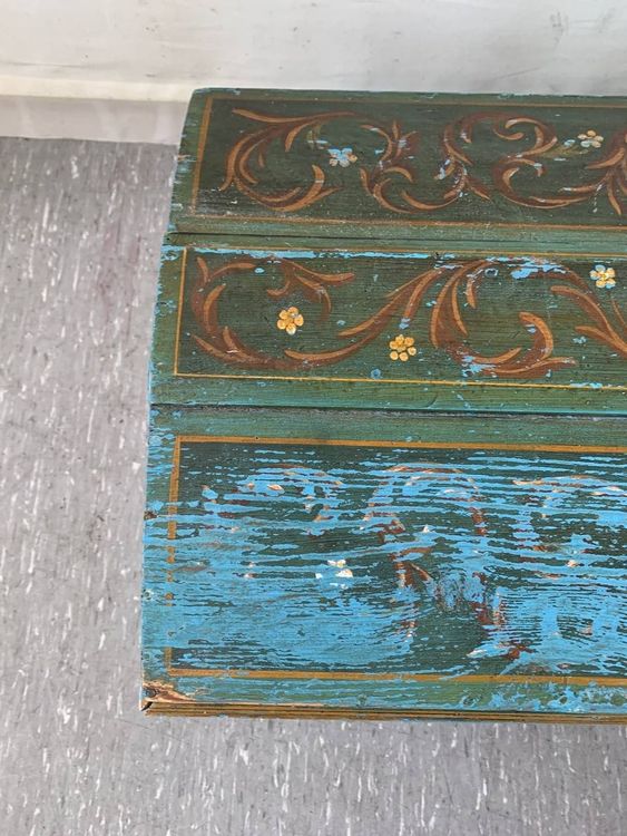 Alte Truhe aus Holz mit originaler Bemalung L 2416 | Kaufen auf Ricardo