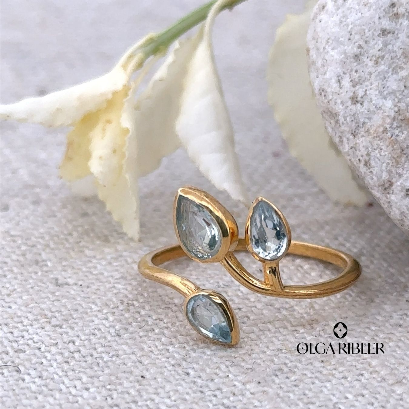 Olga Ribler Anelli: Feiner Silber Ring 925 mit 3 Topasen  Grösse 53 – Nuovo (secondo la descrizione) da Luzern venduto da Schmuckoutlet 3