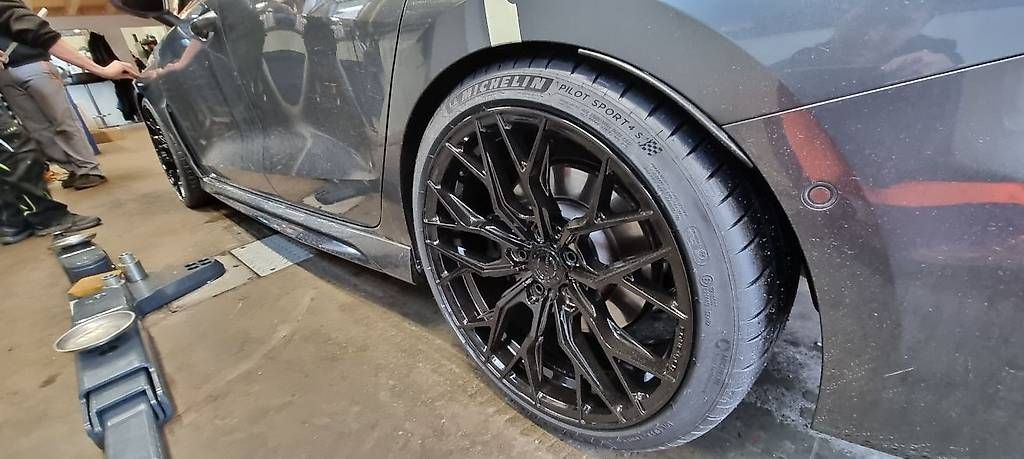 Automobili: AUDI  RS3 8Y Concaver CRV1 – Usato da St. Niklaus VS venduto da megaracer