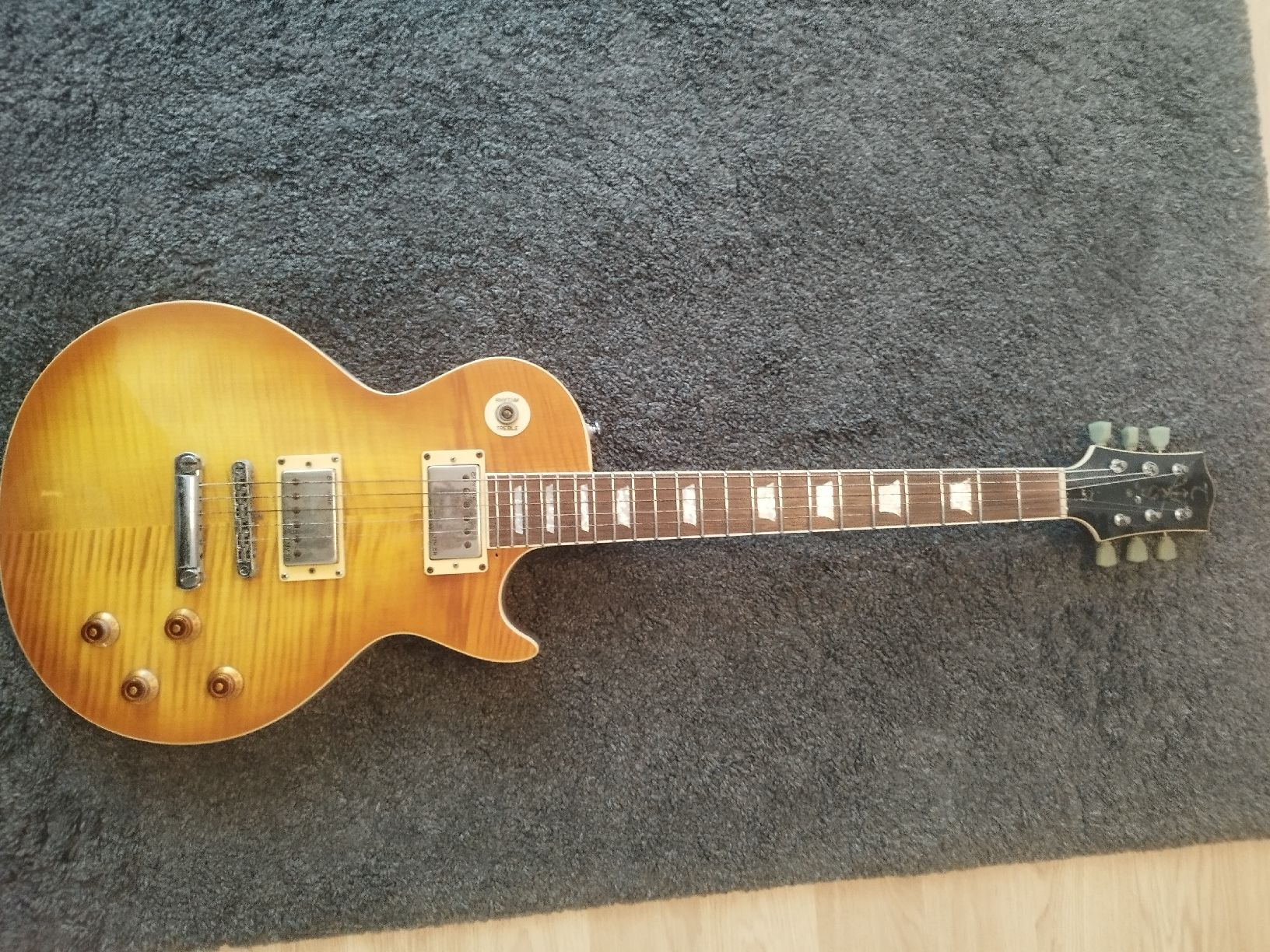 Musikinstrumente: Gitarren Sammlung zu verkaufen – Gebraucht aus Zug von Humdudel 3
