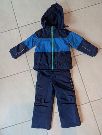 Skihose und Jacke Grösse 98/104