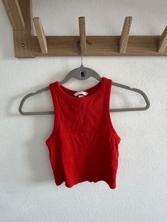 H&M red tank top