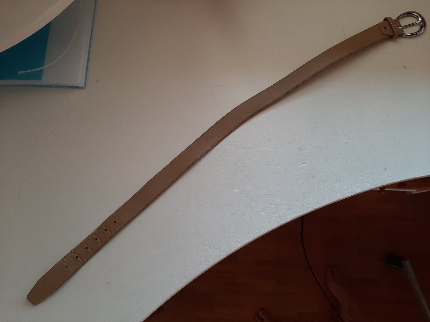 Gürtel: Damengürtel, hellbraun 96 cm – Gebraucht aus Oberlunkhofen von dreihaselnuesse 1