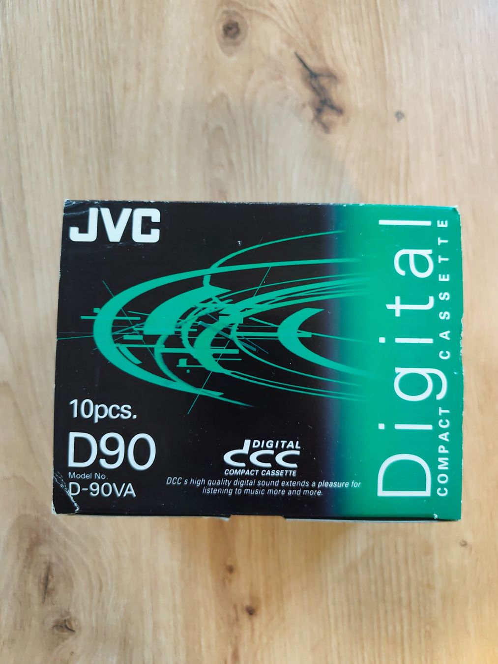 Musicassette: JVC D90 Digital Compact Cassette, 10-Pack, New, Sealed – Nuovo (secondo la descrizione) da  venduto da