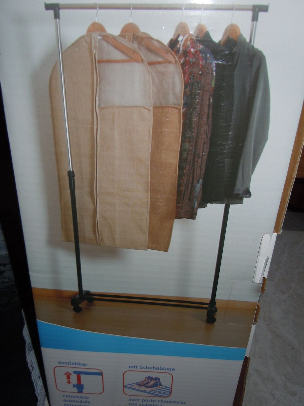 Porte manteau: Fahrbare Kleiderstange – Neuf avec emballage d'origine à Willisau par Hellweg2009 1