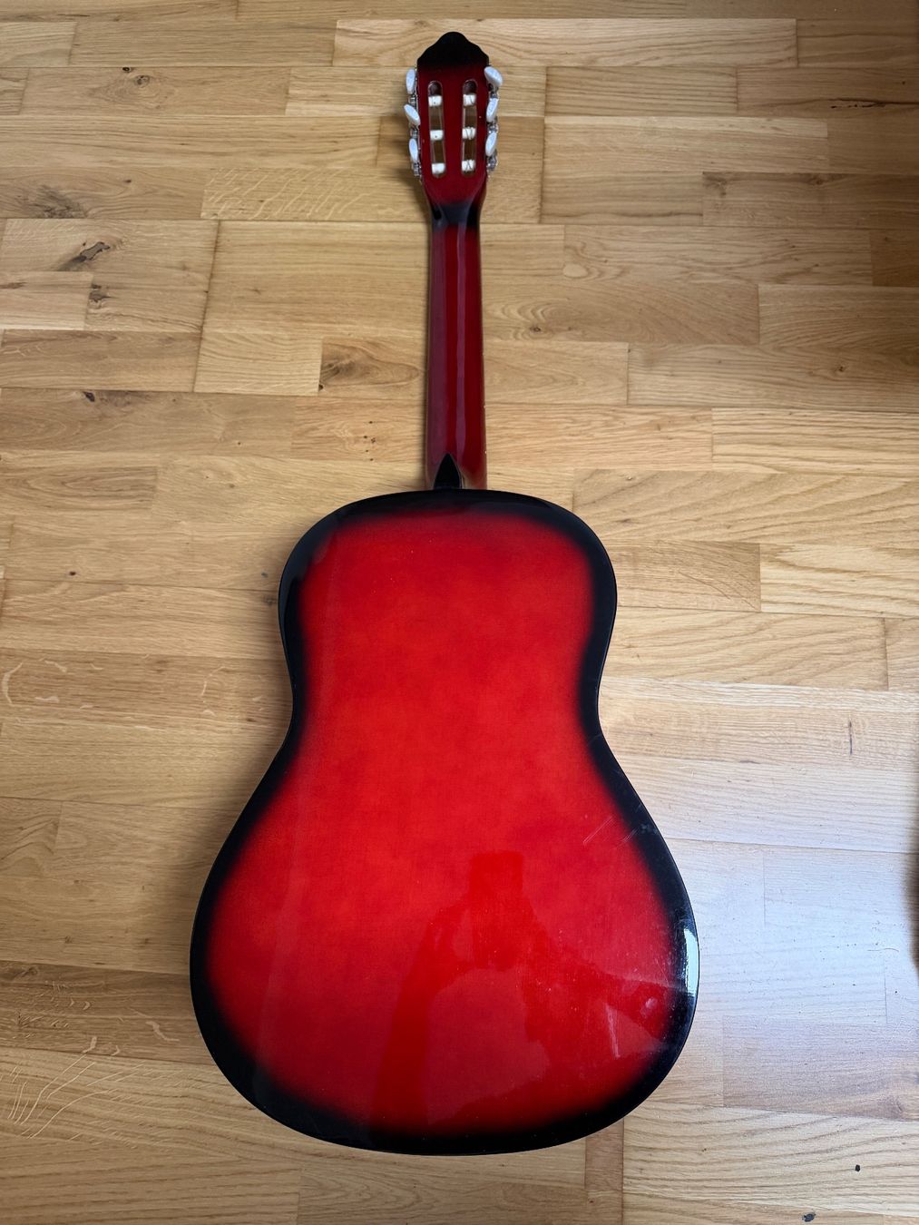 Strumenti musicali: MSA c24, 4/4 Konzertgitarre rot, schattiert – Usato da Weinfelden venduto da ice_heart_xx 4