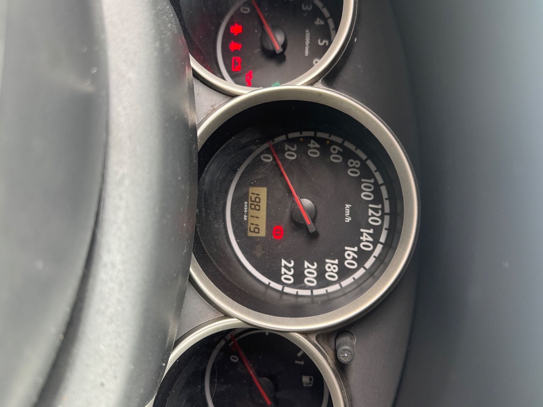 Honda Automobili: Honda jazz – Usato da Kerzers venduto da lui_xc8w 3