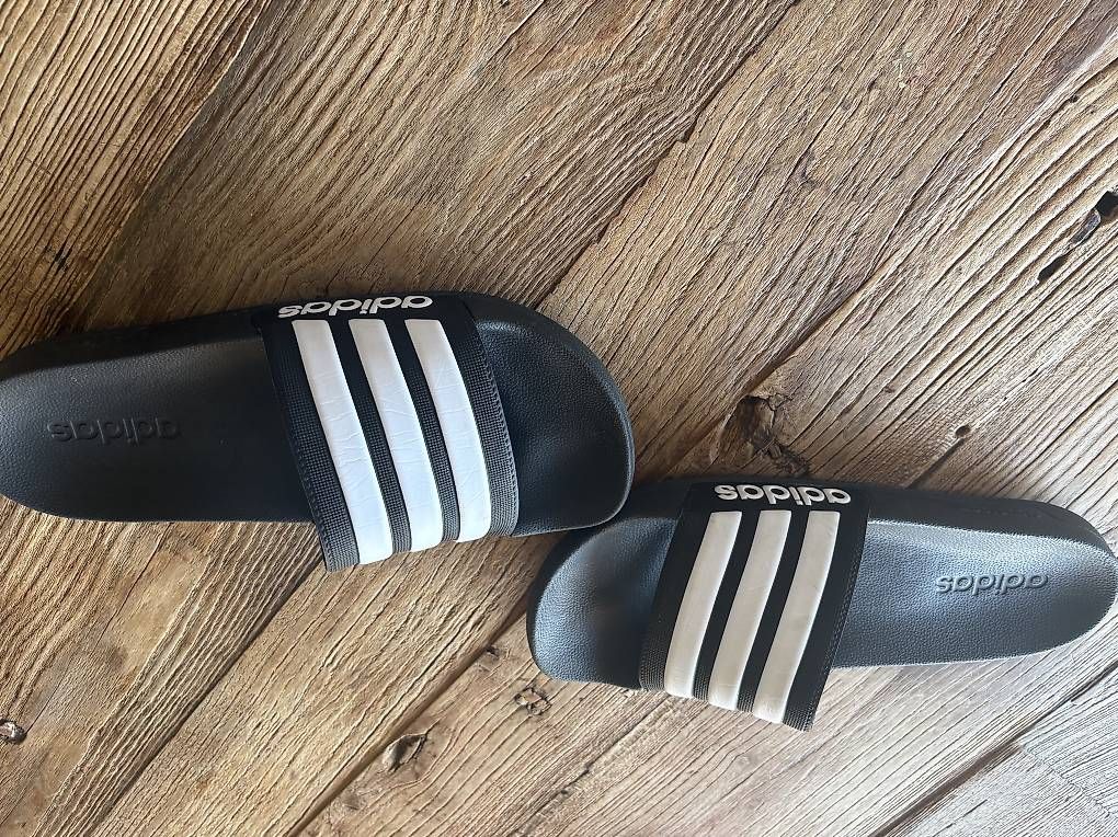Scarpe da uomo: Badeschuhe Adidas – Usato da Ried b. Kerzers venduto da dom_95hm 1