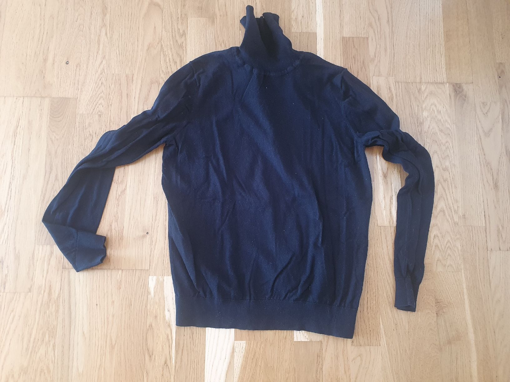 Maglioni & Felpe: Pier One Herren Rollkragenpullover, marineblau, M, – Usato da Moosseedorf venduto da Sonnenschein.. 1