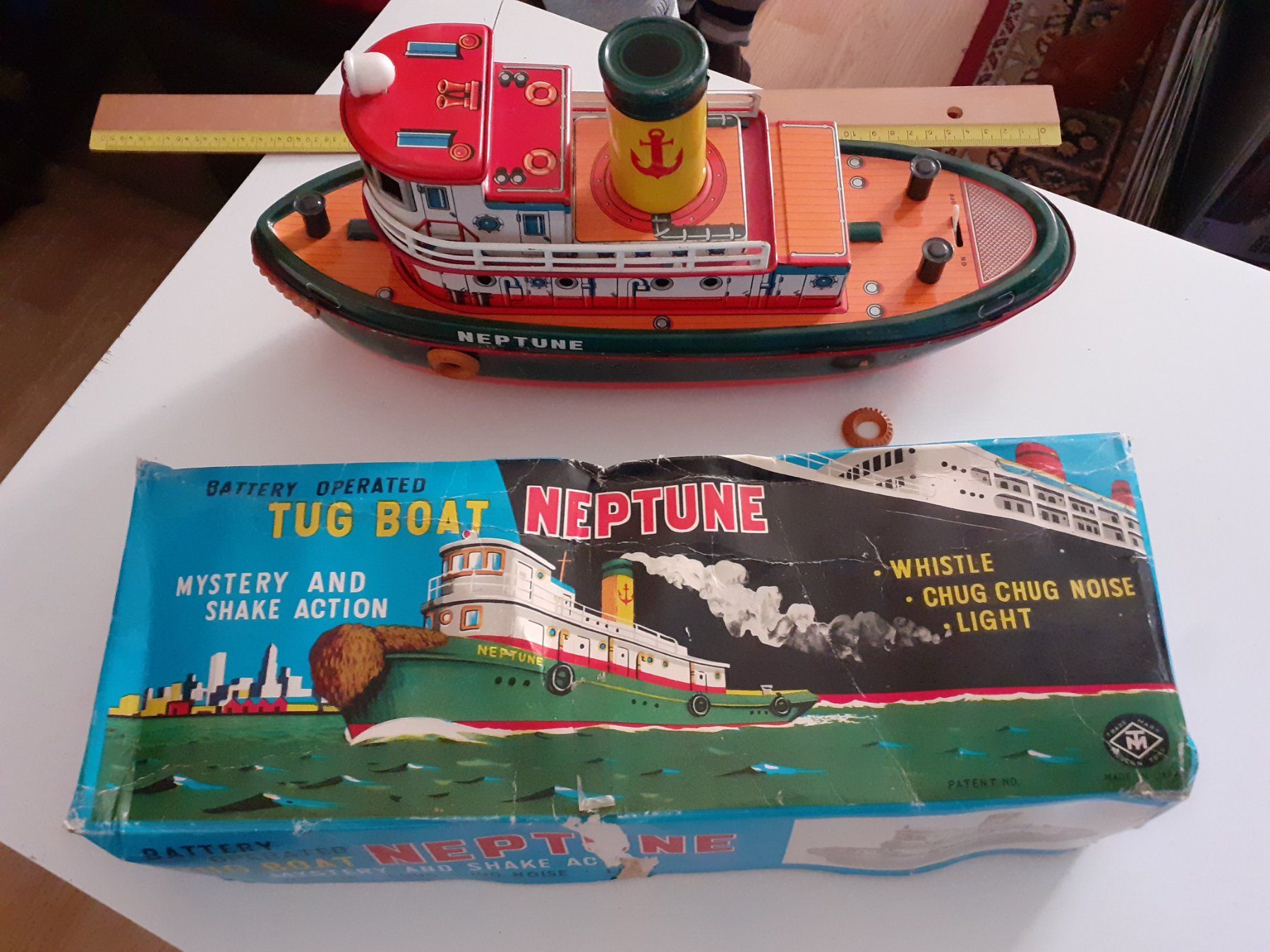 Spielzeuge: Neptun Tug Boat von ModernToys – Gebraucht aus Zürich von Crocuda 1
