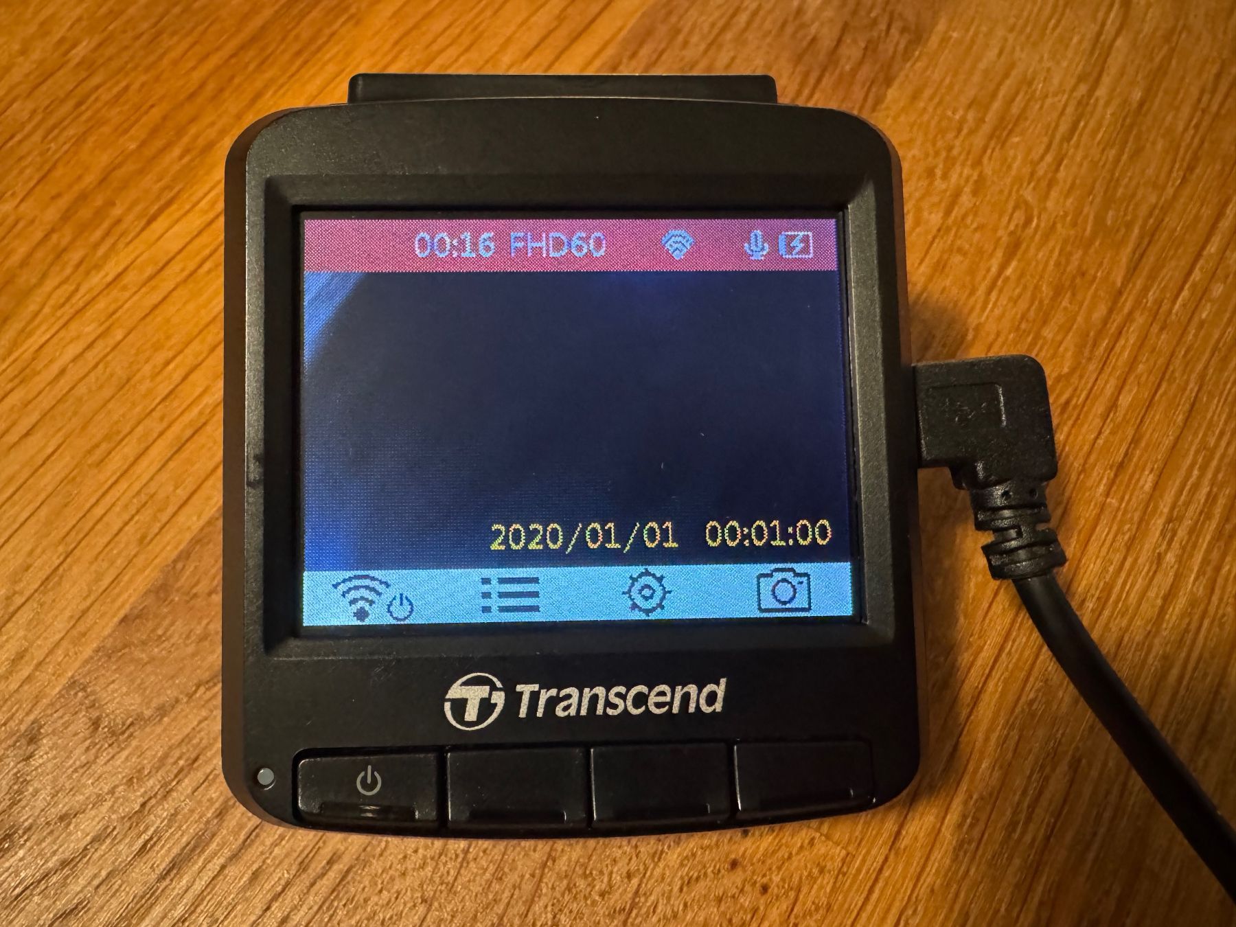 Action Cam: Auto Dashcam Transcend DrivePro 250 + 32GB Micro SD – D'occasion à Frutigen par Orbiter 5