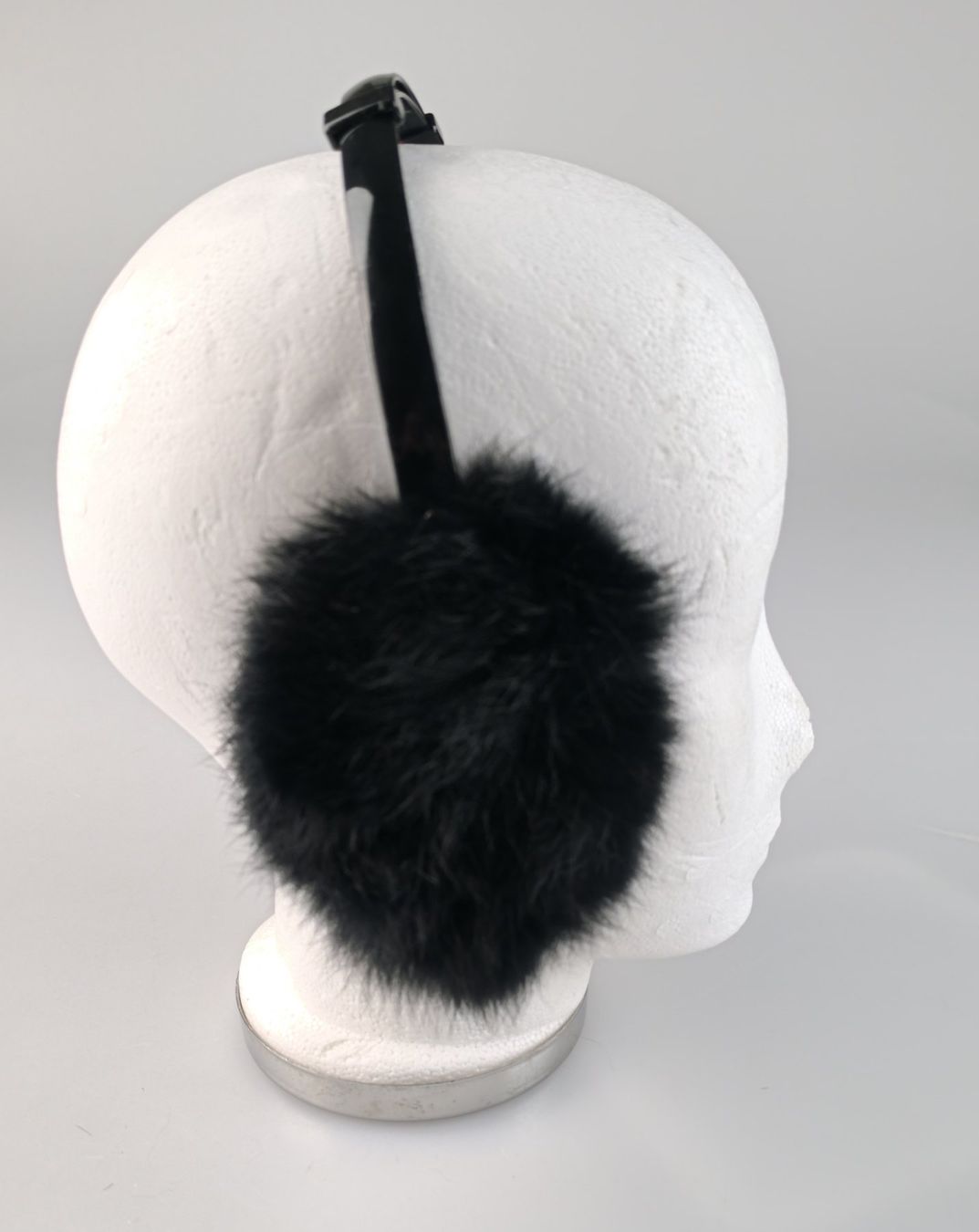 Chapeaux, bonnets & casquettes: Pelz Ohrenwärmer – D'occasion à Rüti ZH par Restwert_Rueti_ZH 2