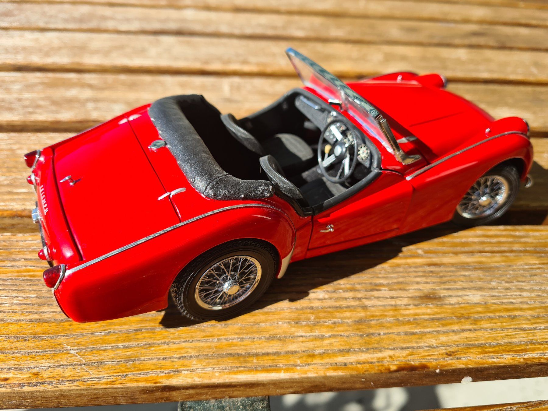 Triumph Modellini d'auto: KYOSHO TRIUMPH TR3 – Usato da Basel venduto da Solarbebop 5