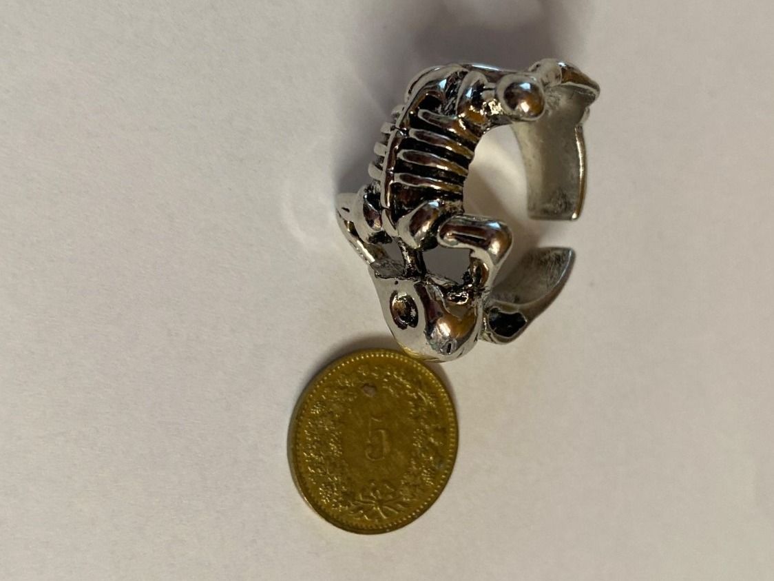 Anelli: Bague - Squelette – Usato da Le Brassus venduto da cinema13