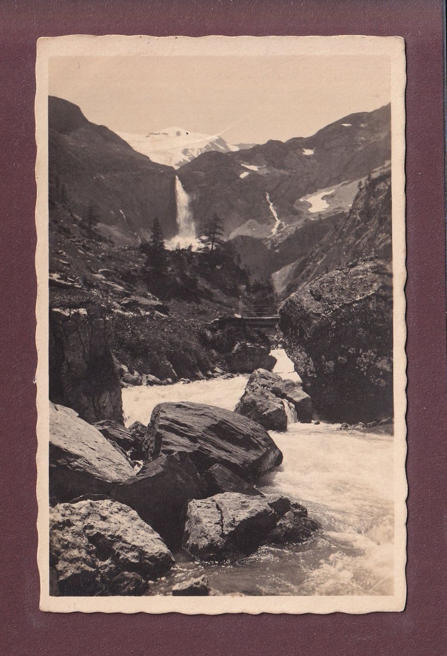 Cartes postales: GSTAAD - Geltental // Falte // – D'occasion à Pully par nicecards