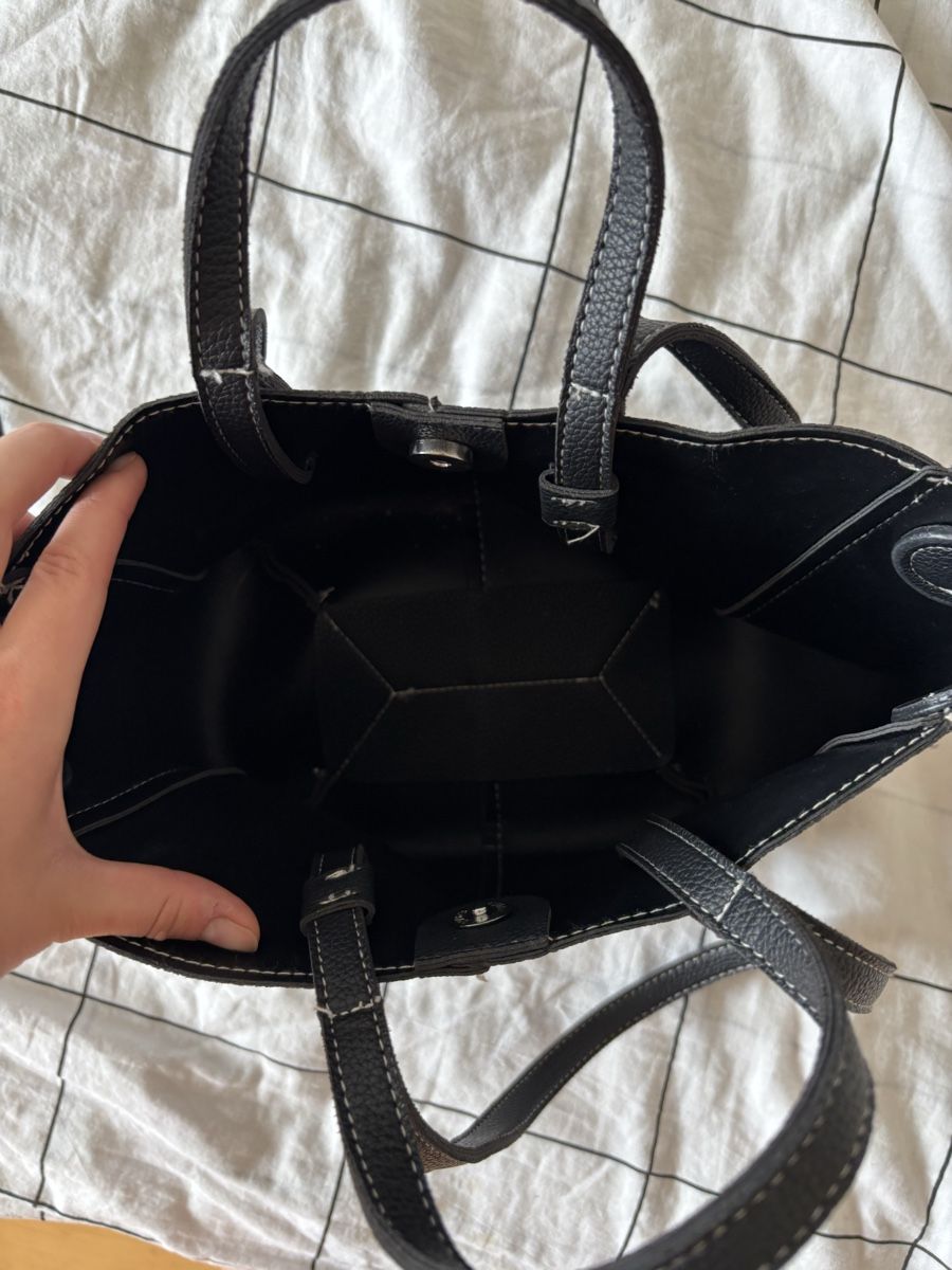 Sacs femmes: BLACK TOTE HANDBAG – Neuf (Voir description) à Bern par kri_y8h8 1