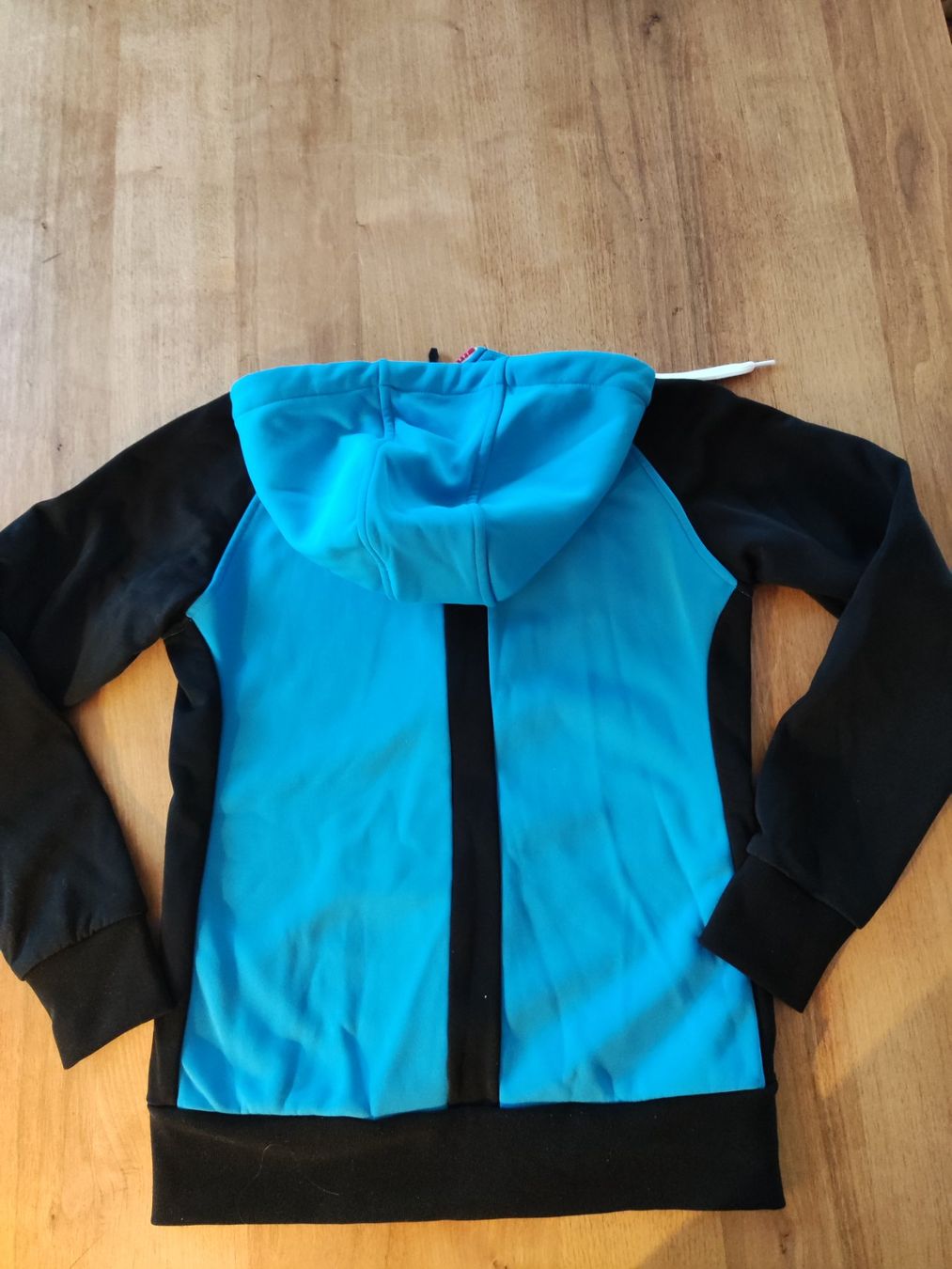 Albright Jacken: Coole Albright Kapuzenjacke, Grösse 152 – Gebraucht aus Starrkirch-Wil von sil_x69w 1