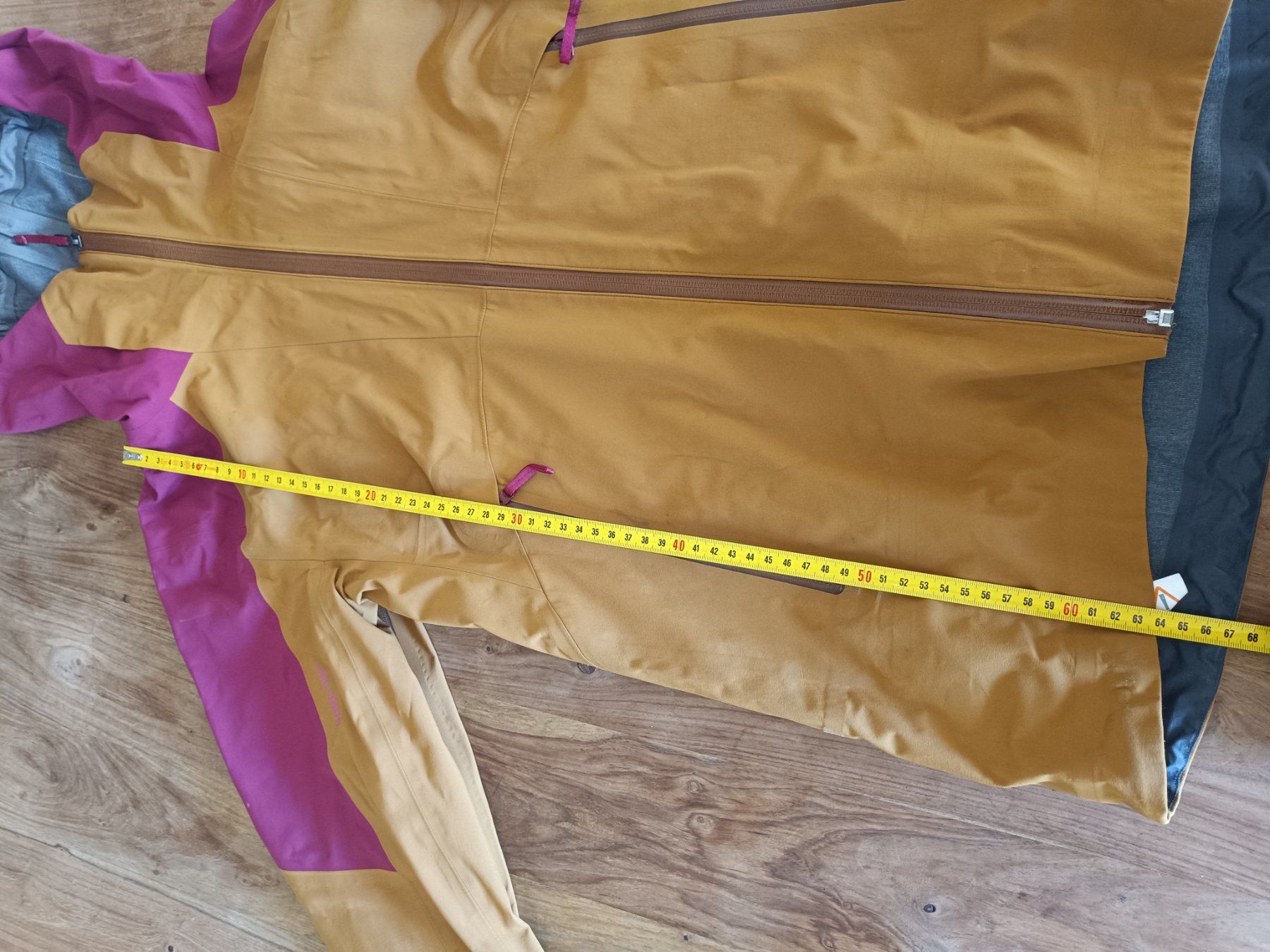 Arcteryx Jacken: Giacca Arc'teryx Gore-Tex donna S/P usata – Gebraucht aus Dino von bin_2zfr 5