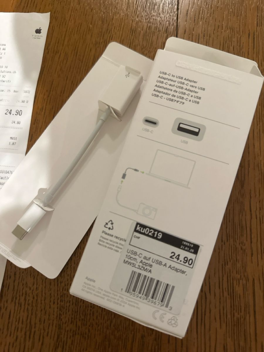 Apple Laufwerke & Adapter: Apple USB-C to USB Adapter - Brand New - Spring Offer! – Neu und originalverpackt aus Zürich von car_68nt 2