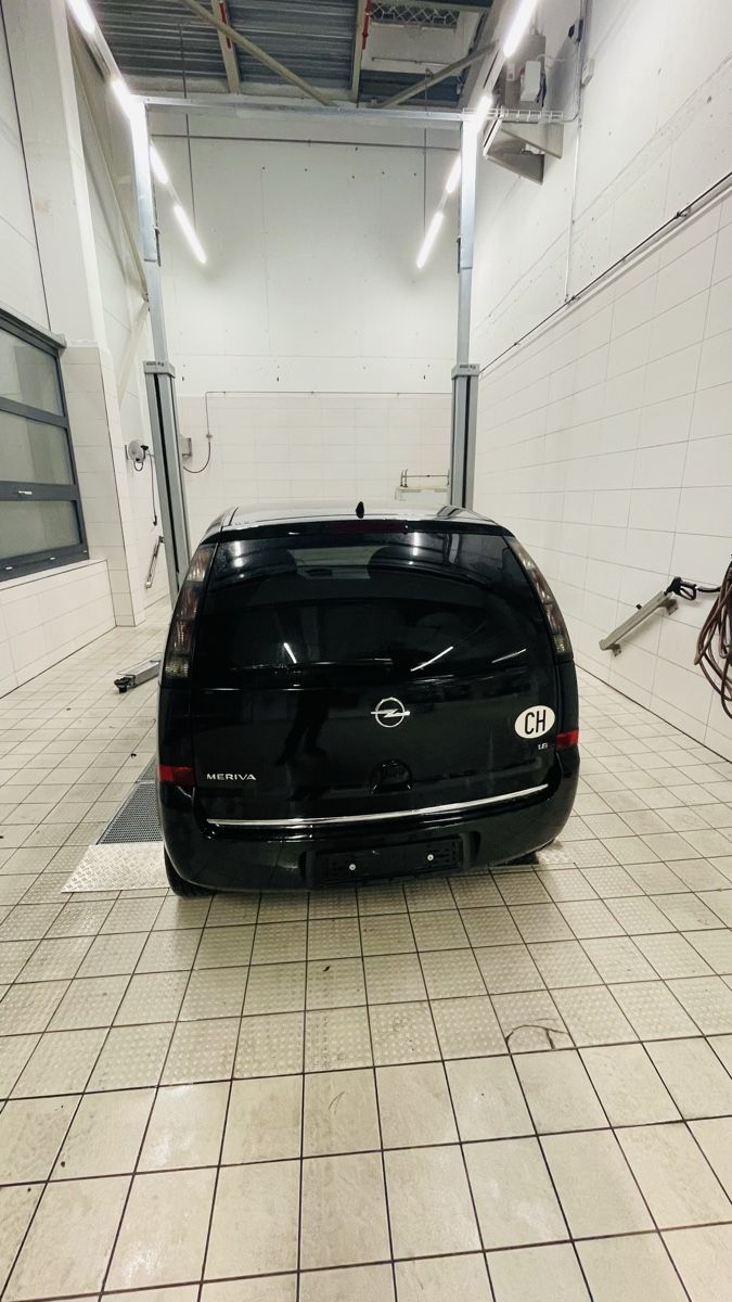 Opel Automobili: Opel Meriva 1.8 Benzin 2007 – Usato da Watt venduto da One_cond 2