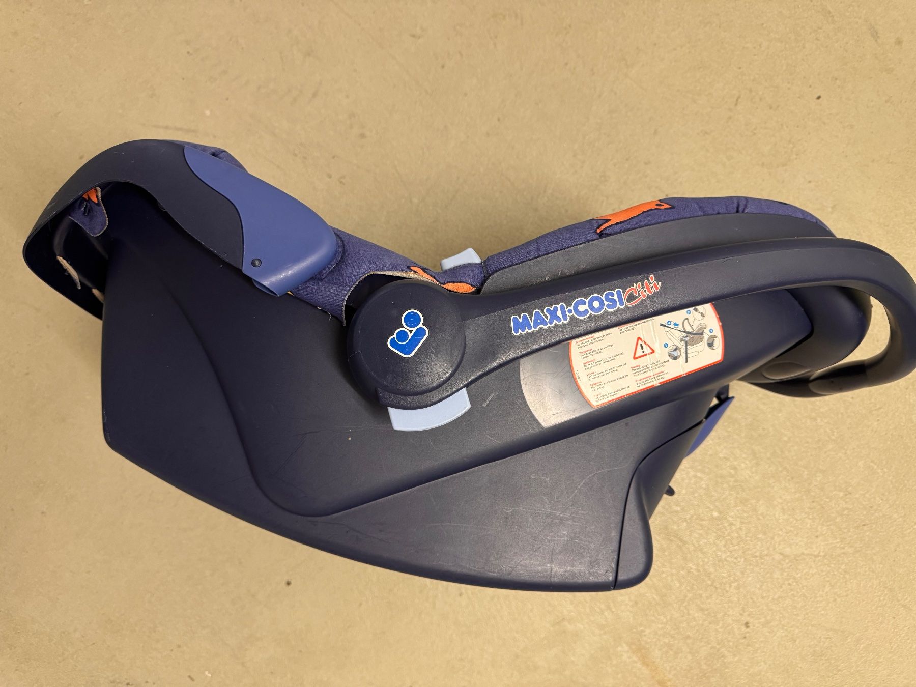Maxi-Cosi Seggiolini per auto: Maxi Cosi Baby Seat – Usato da Birmensdorf ZH venduto da nan_d5qd 1