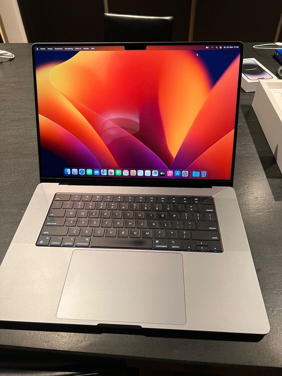 Apple MacBook Pro – Late 2021 16", M1 Max, 64 GB, 1000 GB | Kaufen auf ...