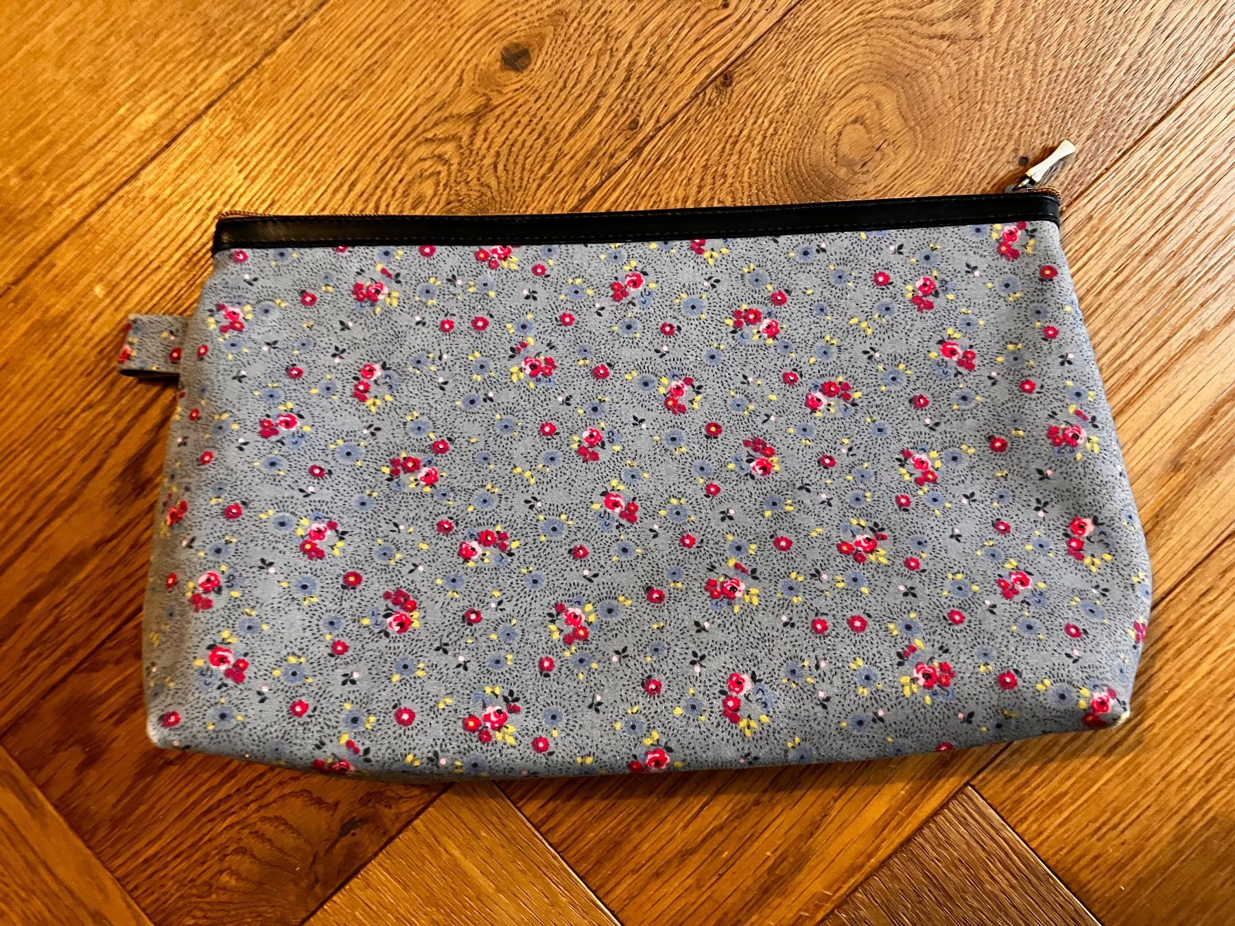 Custodie per cosmetici: Necessaire / Kulturbeutel – Usato da Bern venduto da Mawe0205 1