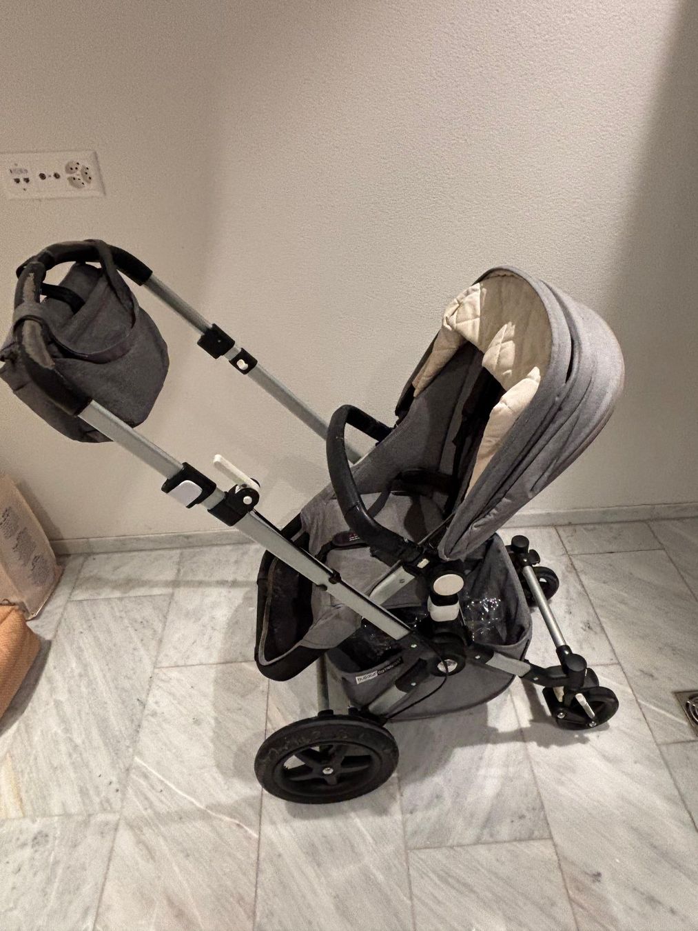 Carrozzine: Gebrauchter Kinderwagen, Bugaboo ab 1 Fr. – Usato da Galgenen venduto da dan_ppc2