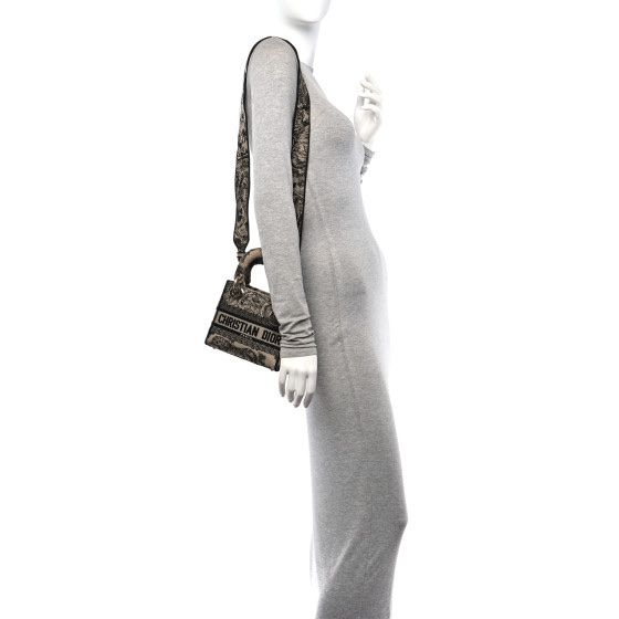 Dior Borse da donna: NEW Christian Dior Borsa mini Lady D-Lite – Nuovo (secondo la descrizione) da Vacallo venduto da kellyyy 8